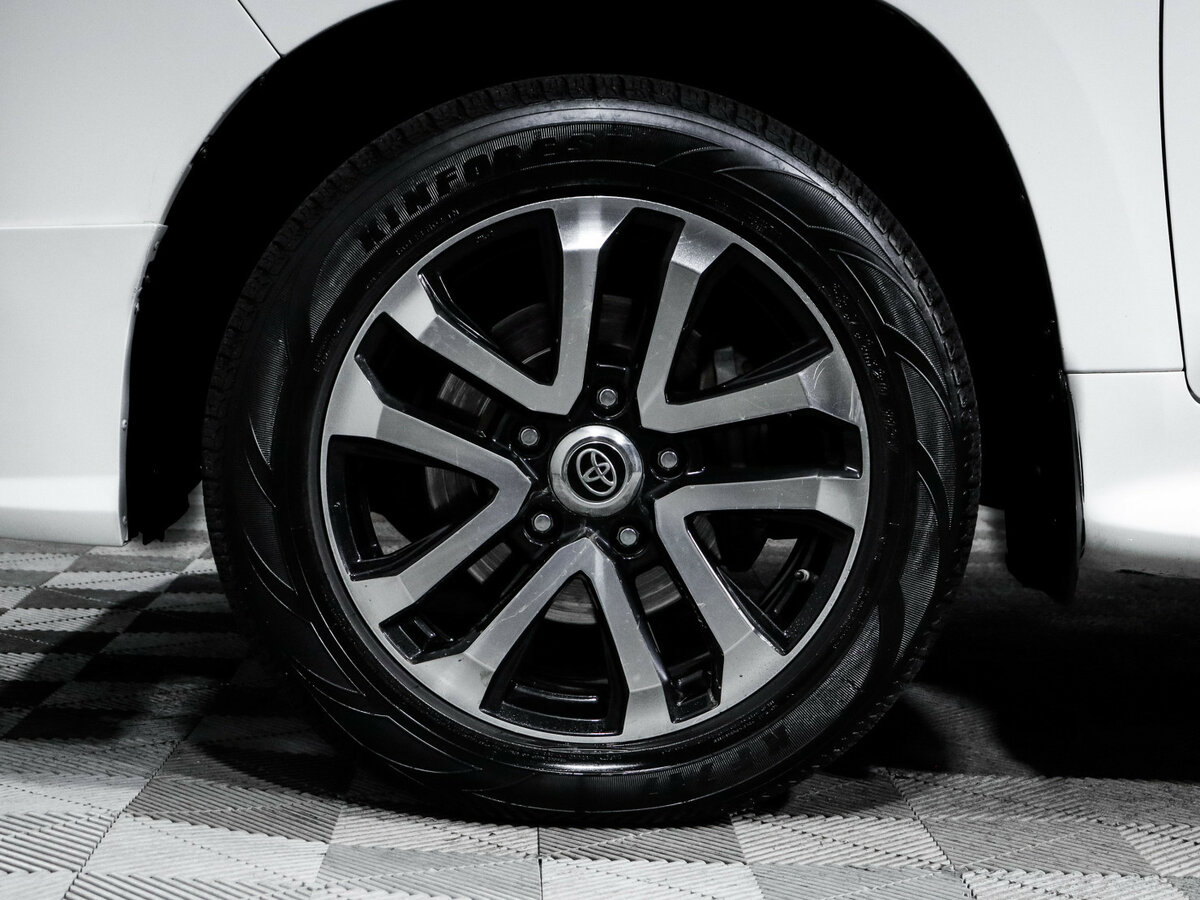 Купить Toyota Land Cruiser 200 Series Рестайлинг 2, 2015, 194 461 км, фото №15