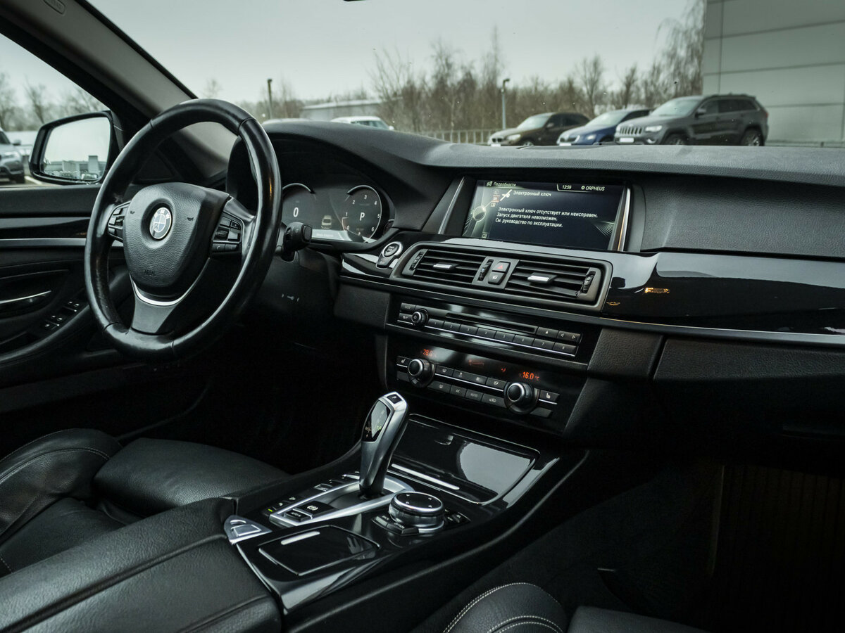 Купить BMW 5 серии 525d xDrive VI (F10/F11/F07) Рестайлинг, 2015, 130 390 км, фото №10