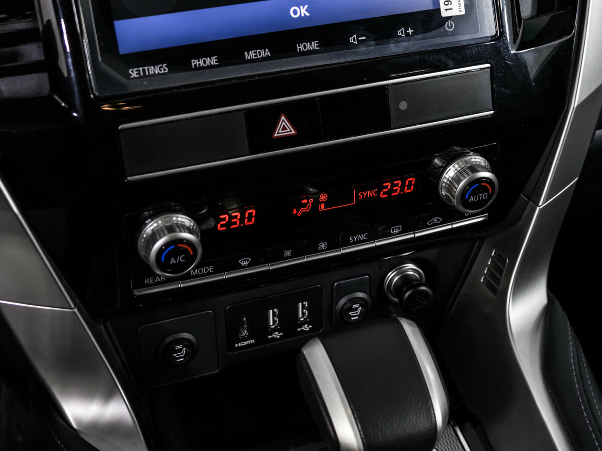 Купить Mitsubishi Montero Sport III Рестайлинг, 2021, 5 746 км, фото №18