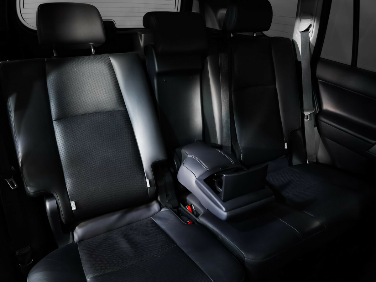 Купить Toyota Land Cruiser Prado 150 Series Рестайлинг 2, 2018, 51 000 км, фото №30