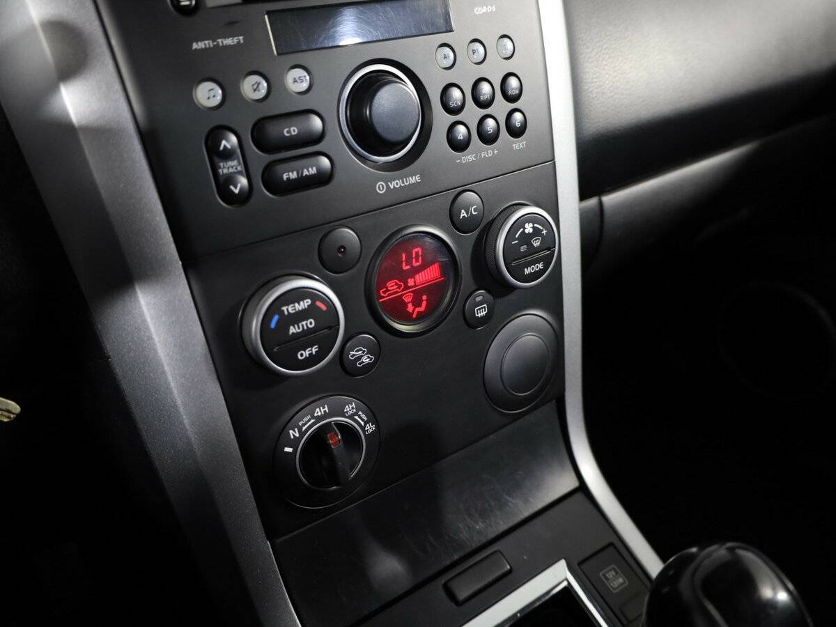 Купить Suzuki Grand Vitara II Рестайлинг, 2011, 168 645 км, фото №9