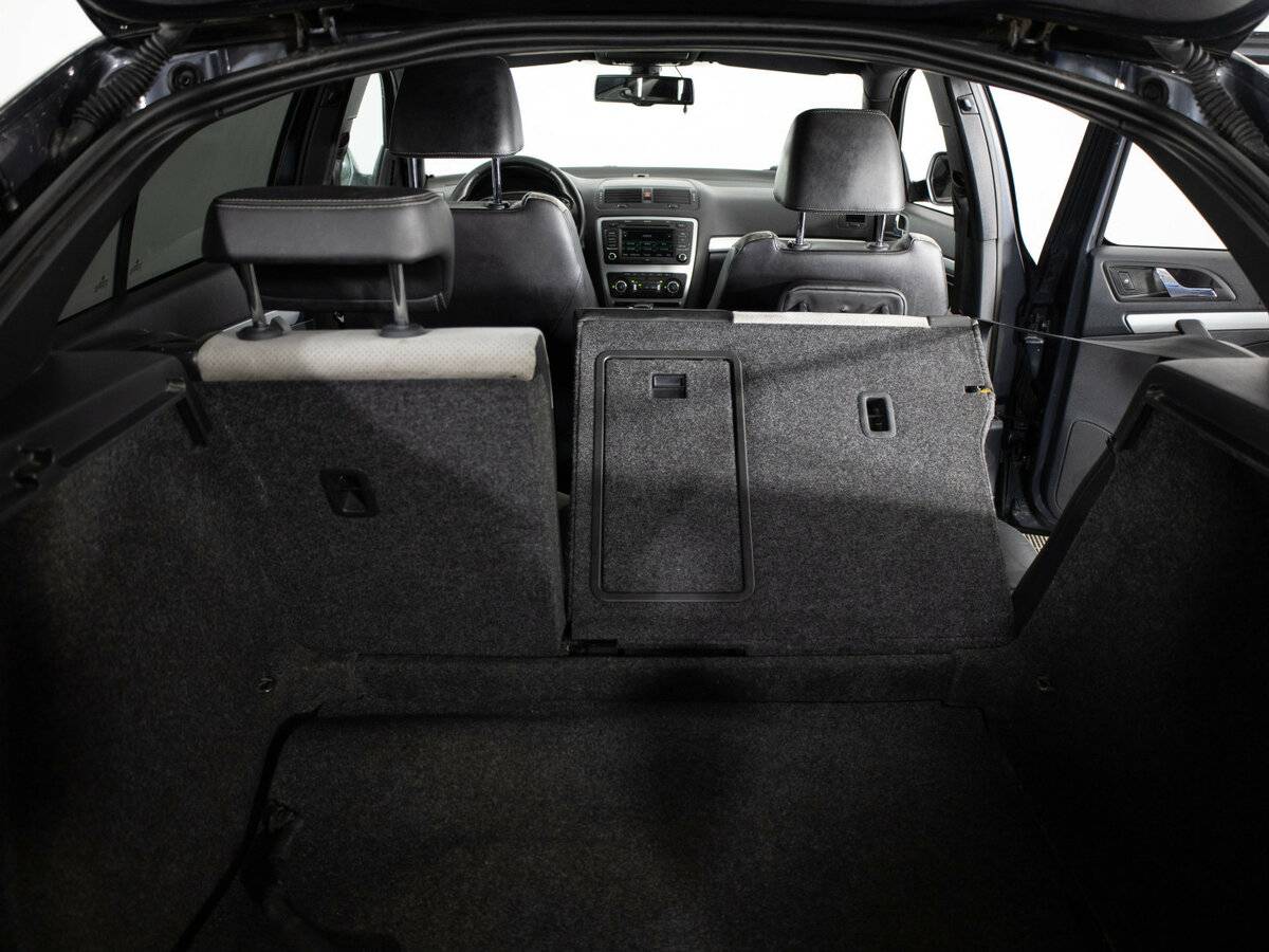 Купить Skoda Octavia RS II Рестайлинг, 2011, 240 307 км, фото №17