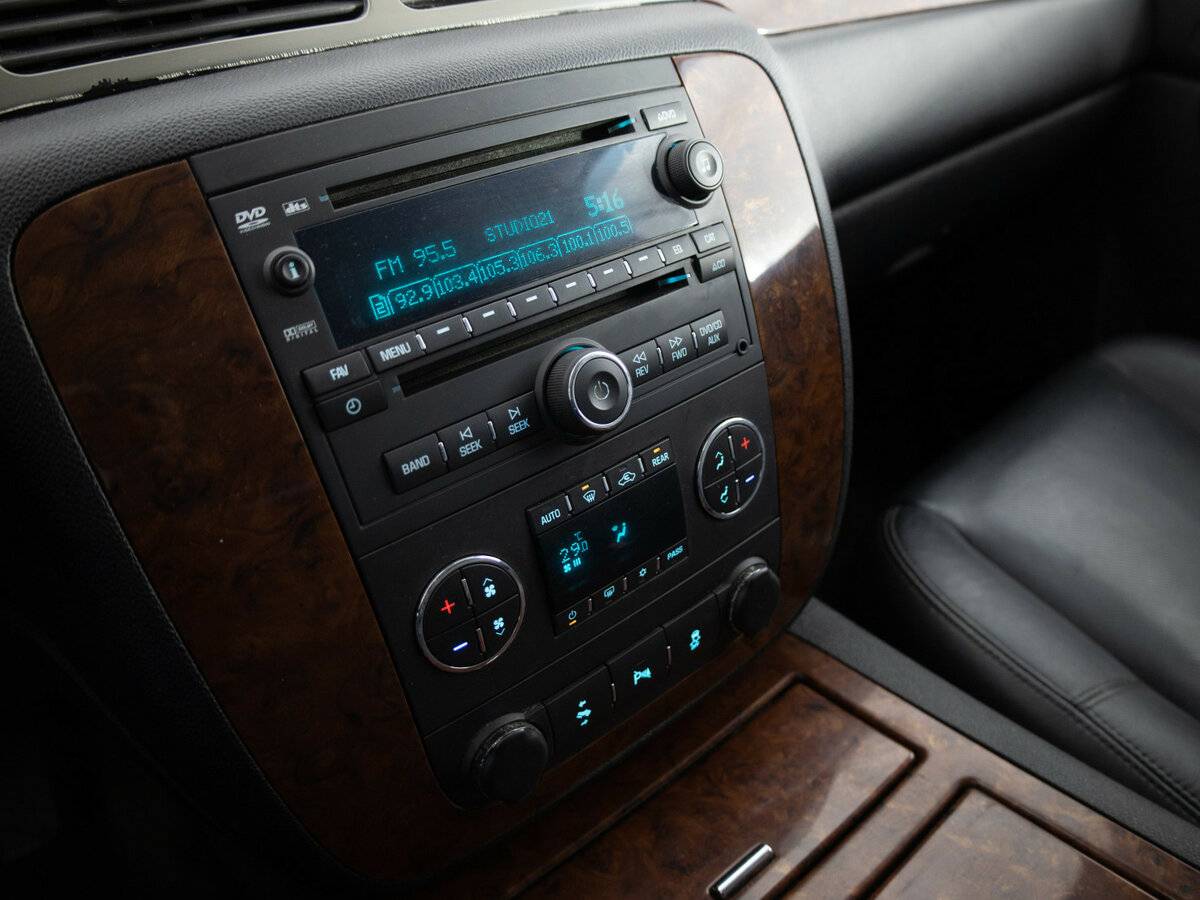 Купить Chevrolet Tahoe 6AT III, 2012, 164 035 км, фото №12