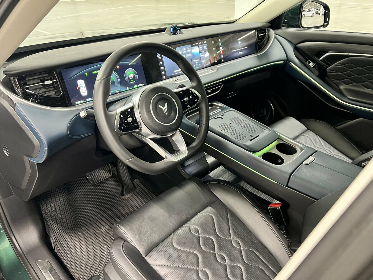 Купить Voyah Free I Рестайлинг, 2023, 42 253 км, фото №16