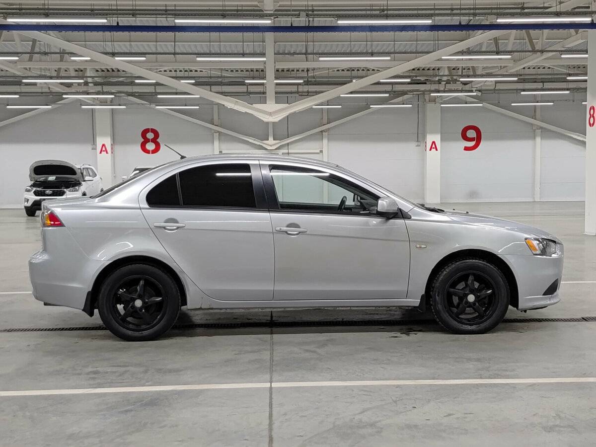 Купить Mitsubishi Lancer X Рестайлинг, 2011, 188 345 км, фото №4
