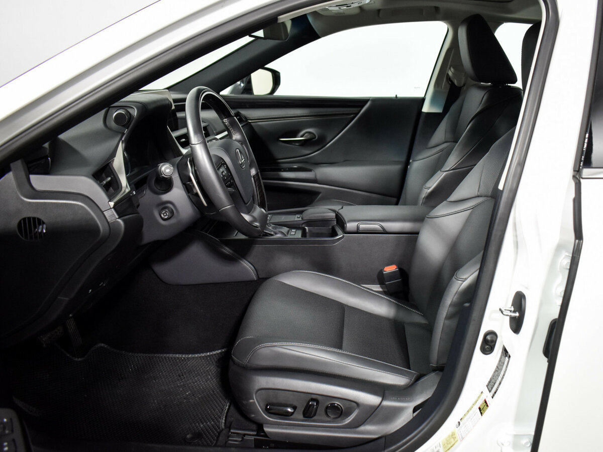 Купить Lexus ES 300h VII Рестайлинг, 2021, 6 900 км, фото №7