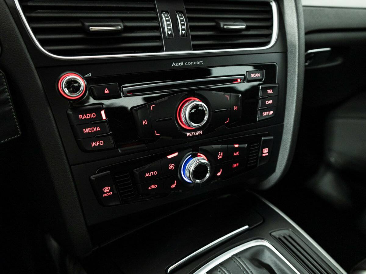 Купить Audi A4 IV (B8) Рестайлинг, 2014, 117 685 км, фото №14