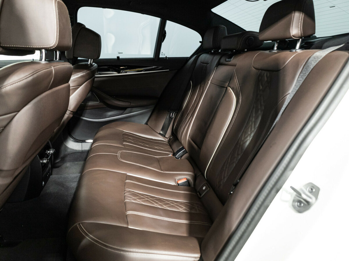 Купить BMW 5 серии 530i xDrive VII (G30/G31/G38) Рестайлинг, 2022, 34 400 км, фото №8