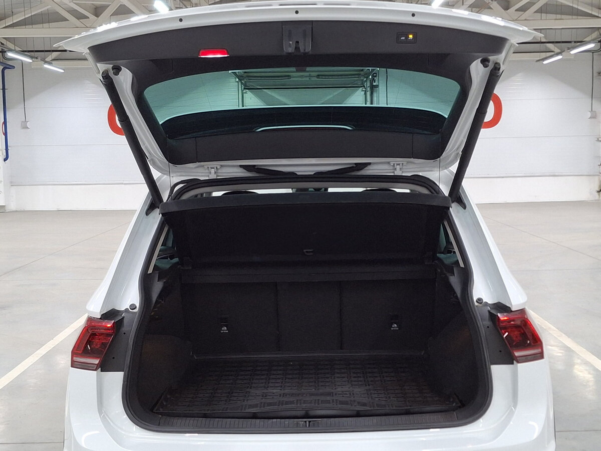 Купить Volkswagen Tiguan II, 2020, 95 642 км, фото №10