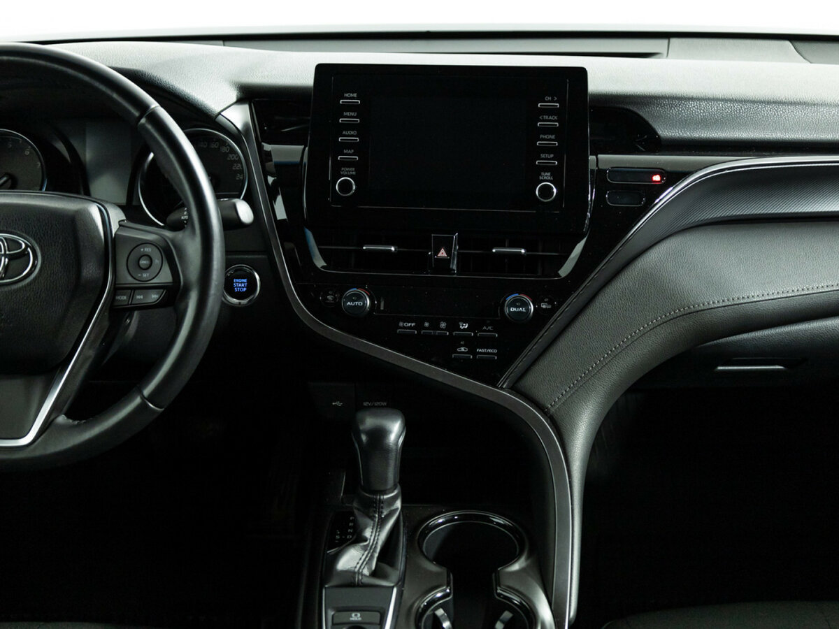 Купить Toyota Camry VIII (XV70) Рестайлинг, 2021, 95 367 км, фото №13