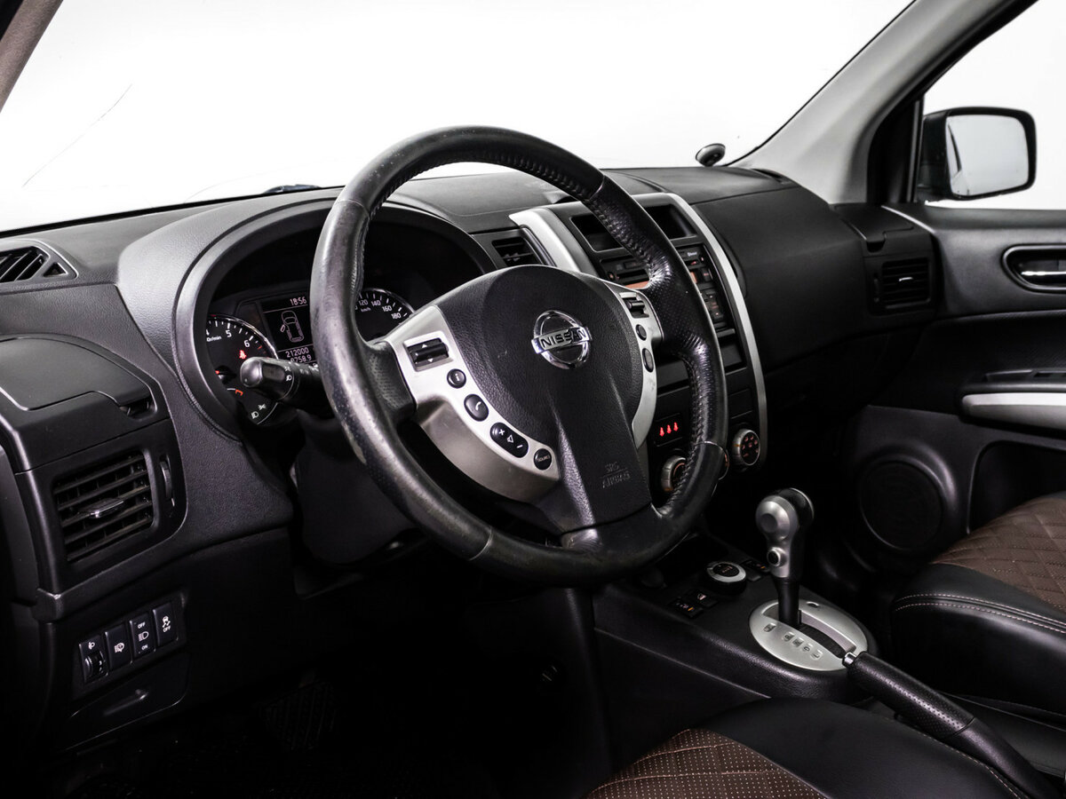 Купить Nissan X-Trail II Рестайлинг, 2011, 211 999 км, фото №11