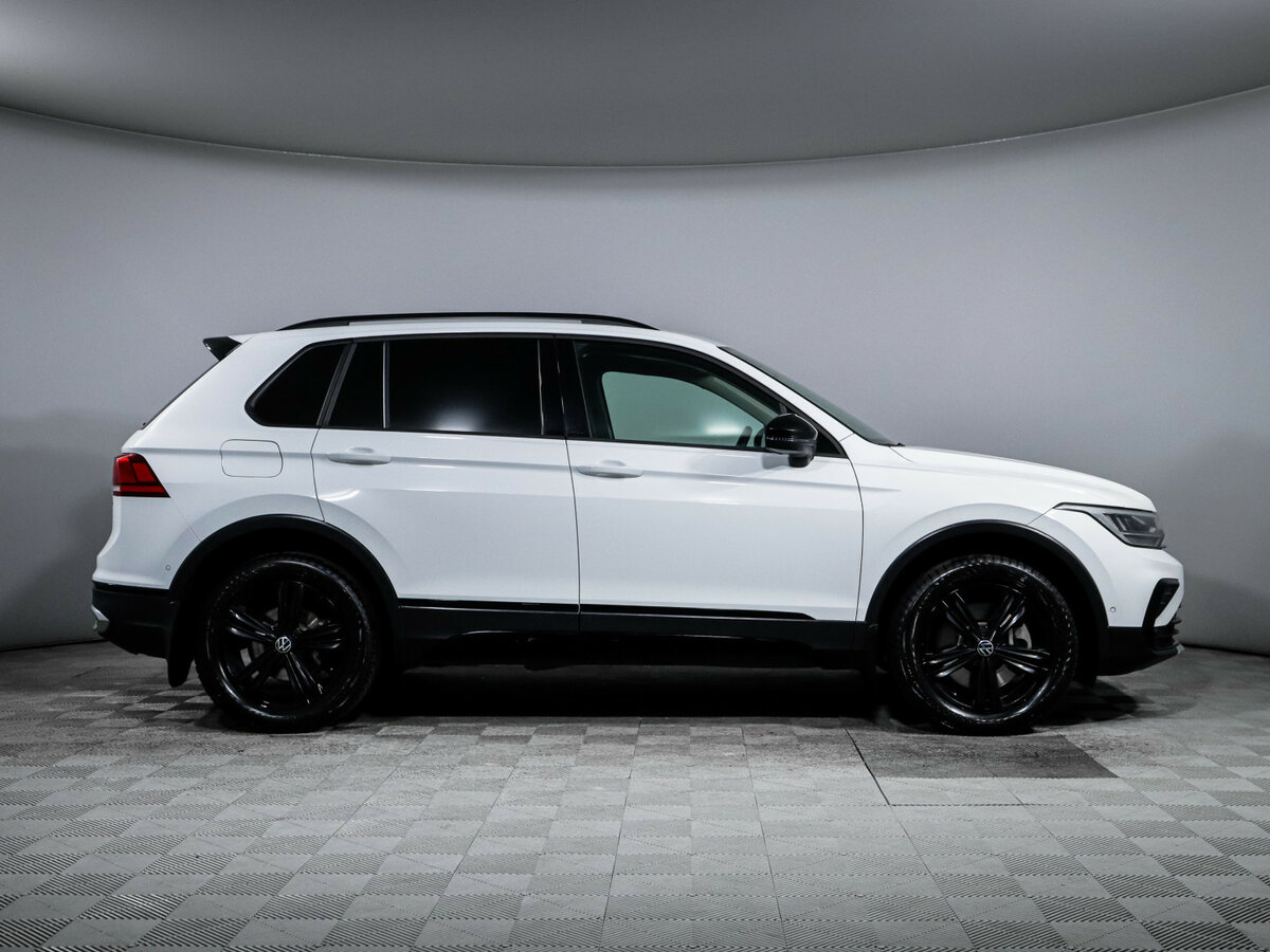 Купить Volkswagen Tiguan II Рестайлинг, 2021, 105 176 км, фото №4