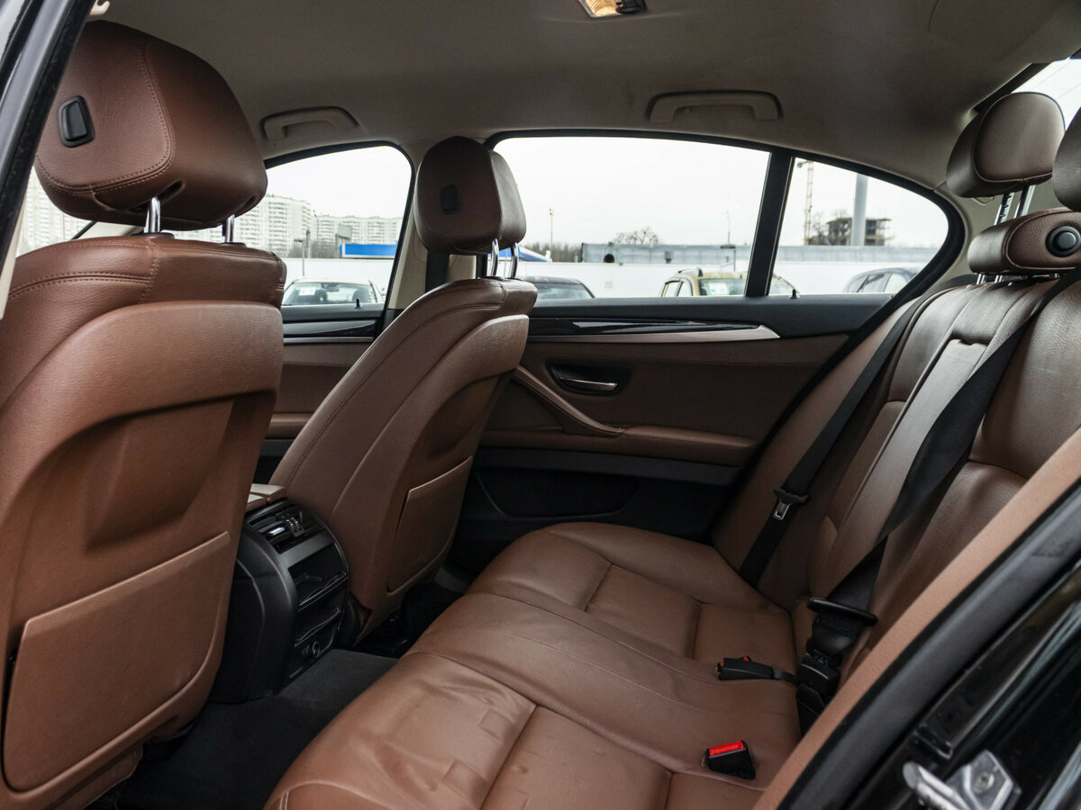 Купить BMW 5 серии 528i xDrive VI (F10/F11/F07) Рестайлинг, 2016, 138 885 км, фото №14