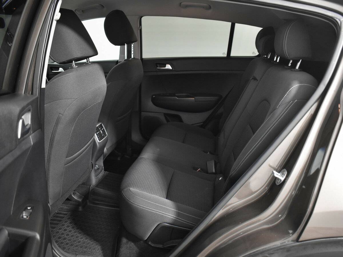 Купить Kia Sportage IV Рестайлинг, 2018, 128 170 км, фото №11