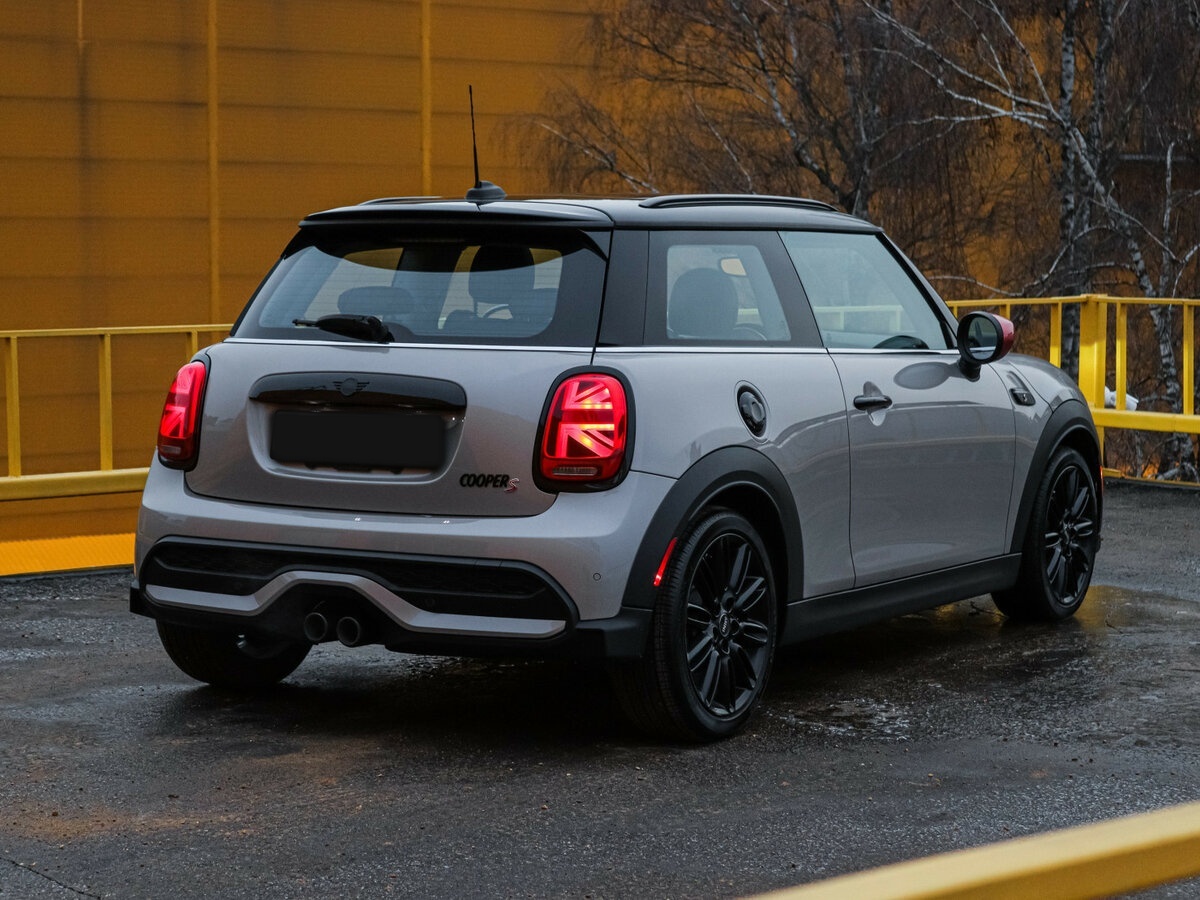 Mini Hatch