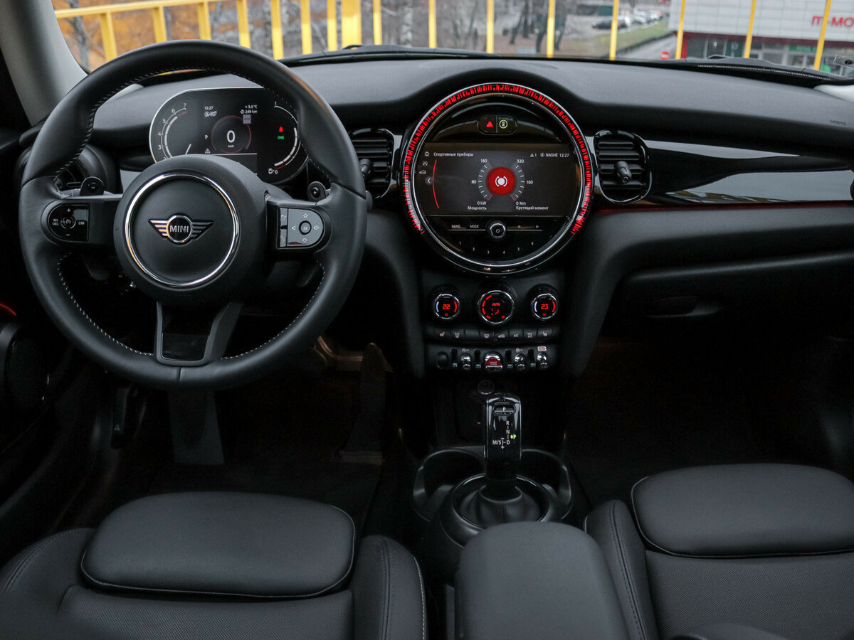 Купить Mini Hatch Cooper S III (F55/F56) Рестайлинг 2, 2024, 12 342 км, фото №8