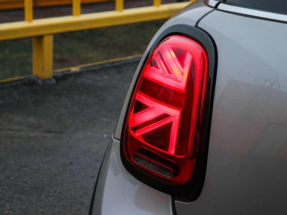 Купить Mini Hatch Cooper S III (F55/F56) Рестайлинг 2, 2024, 12 342 км, фото №14