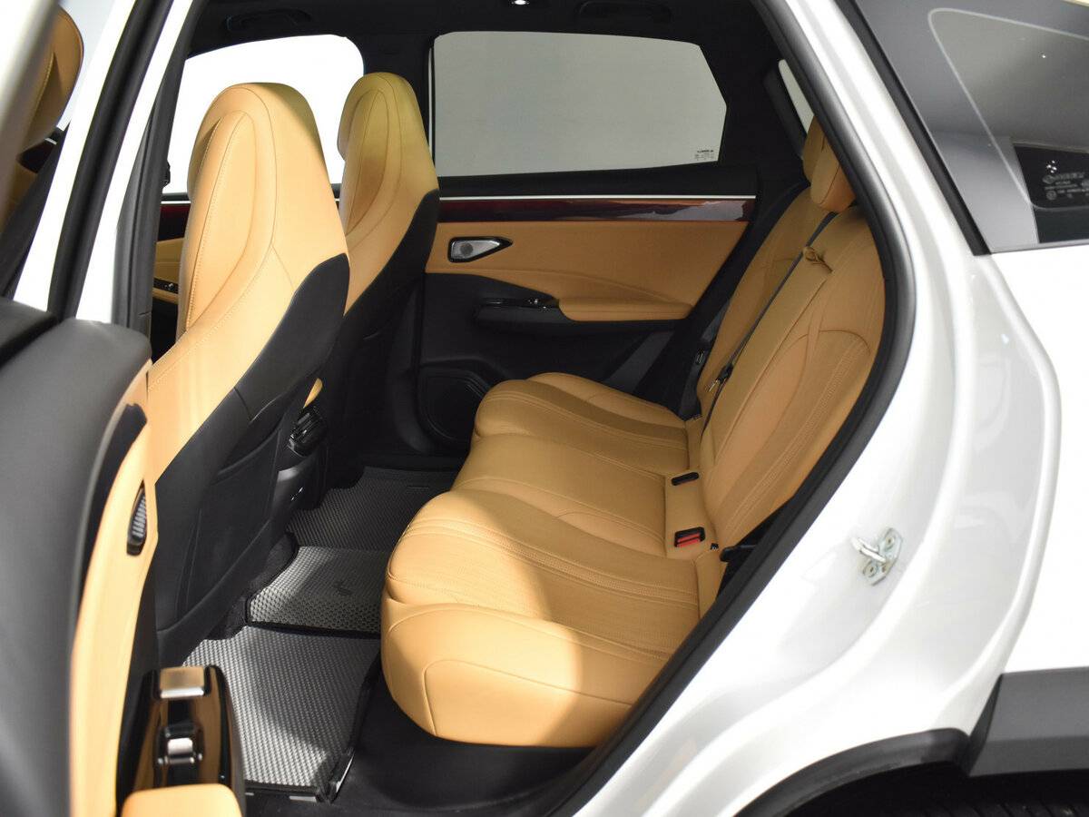 Купить Geely Galaxy L7 18.7 kWh, 2023, 16 139 км, фото №11