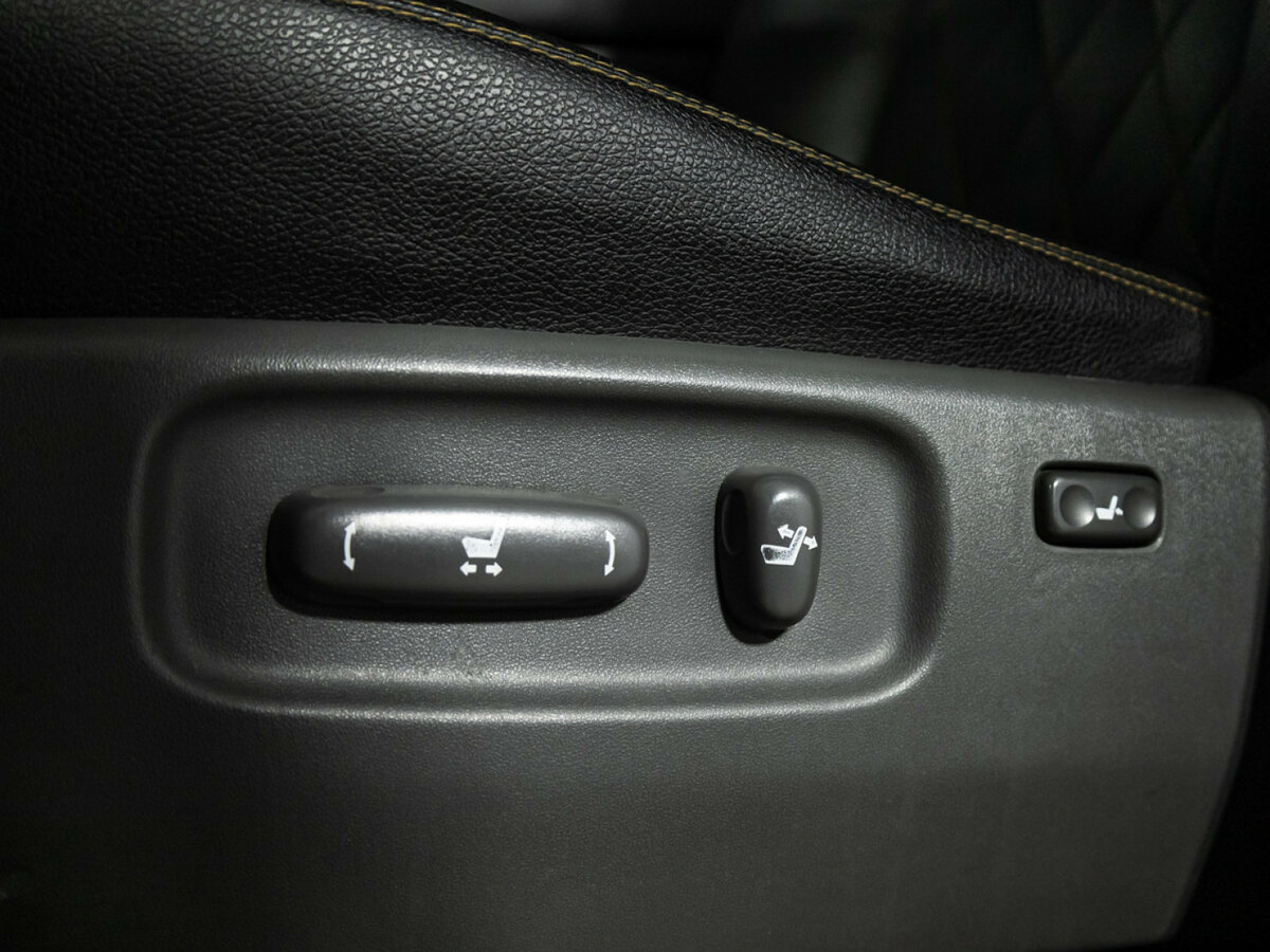 Купить Toyota Land Cruiser 200 Series, 2008, 290 000 км, фото №12