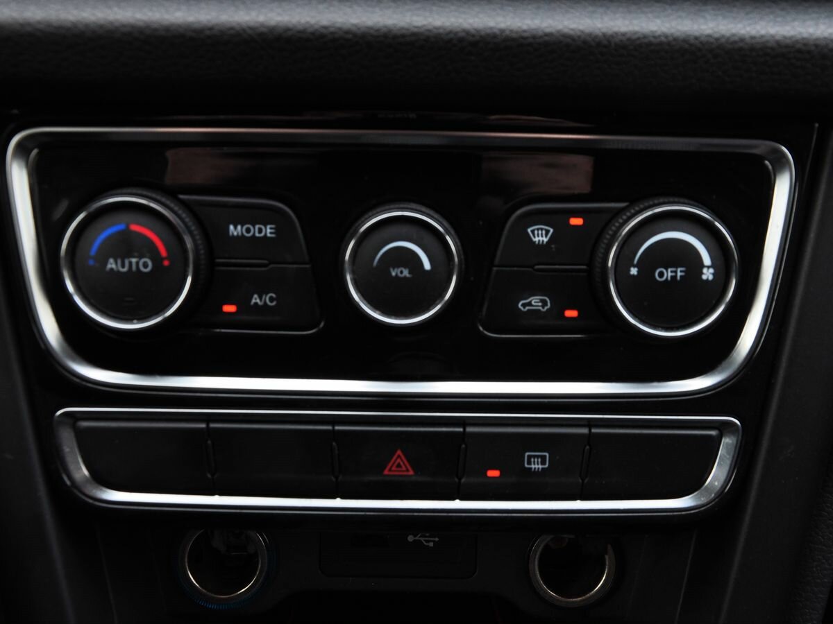 Купить Chery Tiggo 3 I, 2017, 136 500 км, фото №19