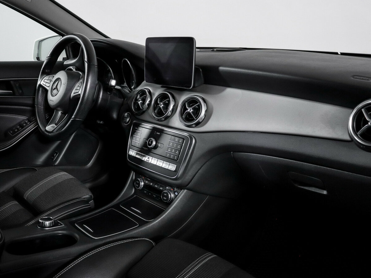 Купить Mercedes-Benz GLA 250 I (X156) Рестайлинг, 2019, 43 422 км, фото №7