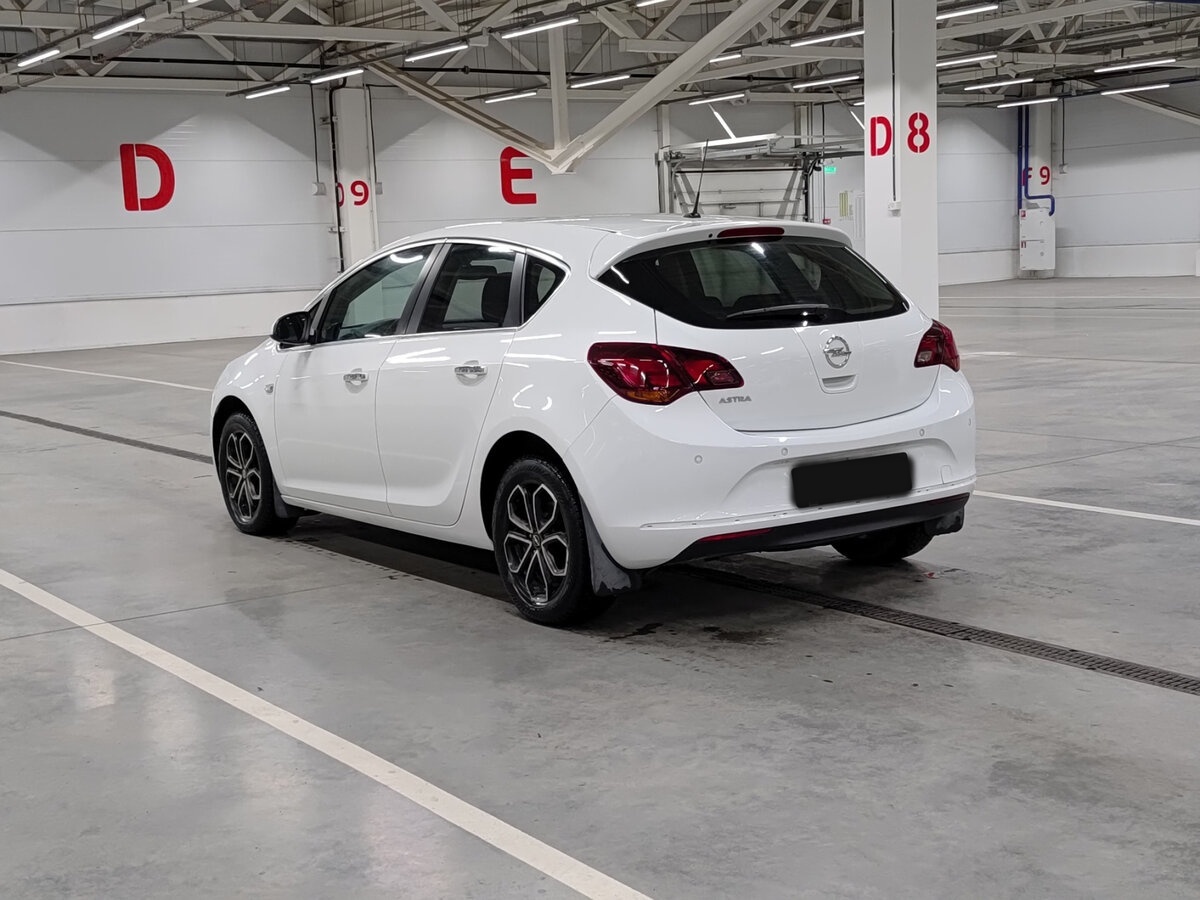 Купить Opel Astra J Рестайлинг, 2013, 180 852 км, фото №7