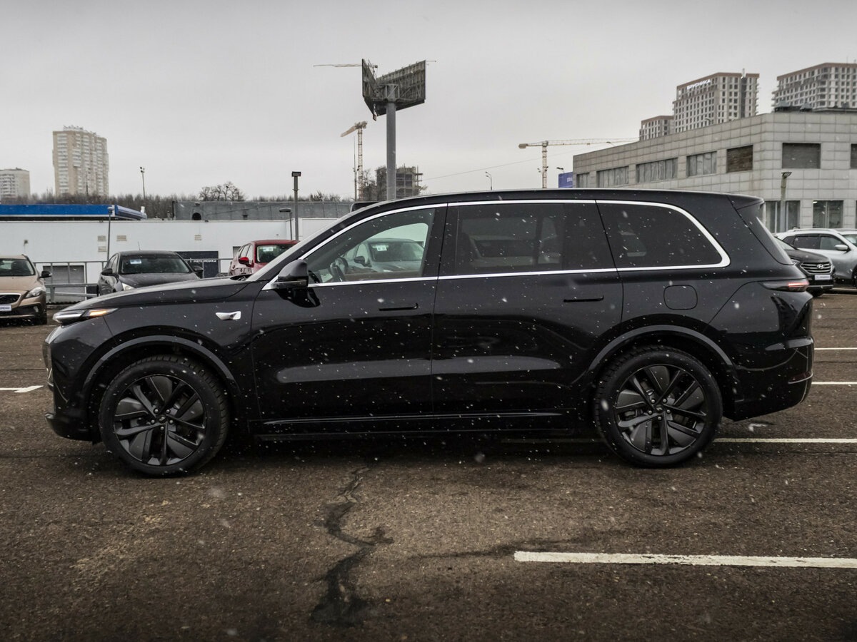 Купить Li Auto (Lixiang) L9 44.5 kWh I, 2023, 36 991 км, фото №8