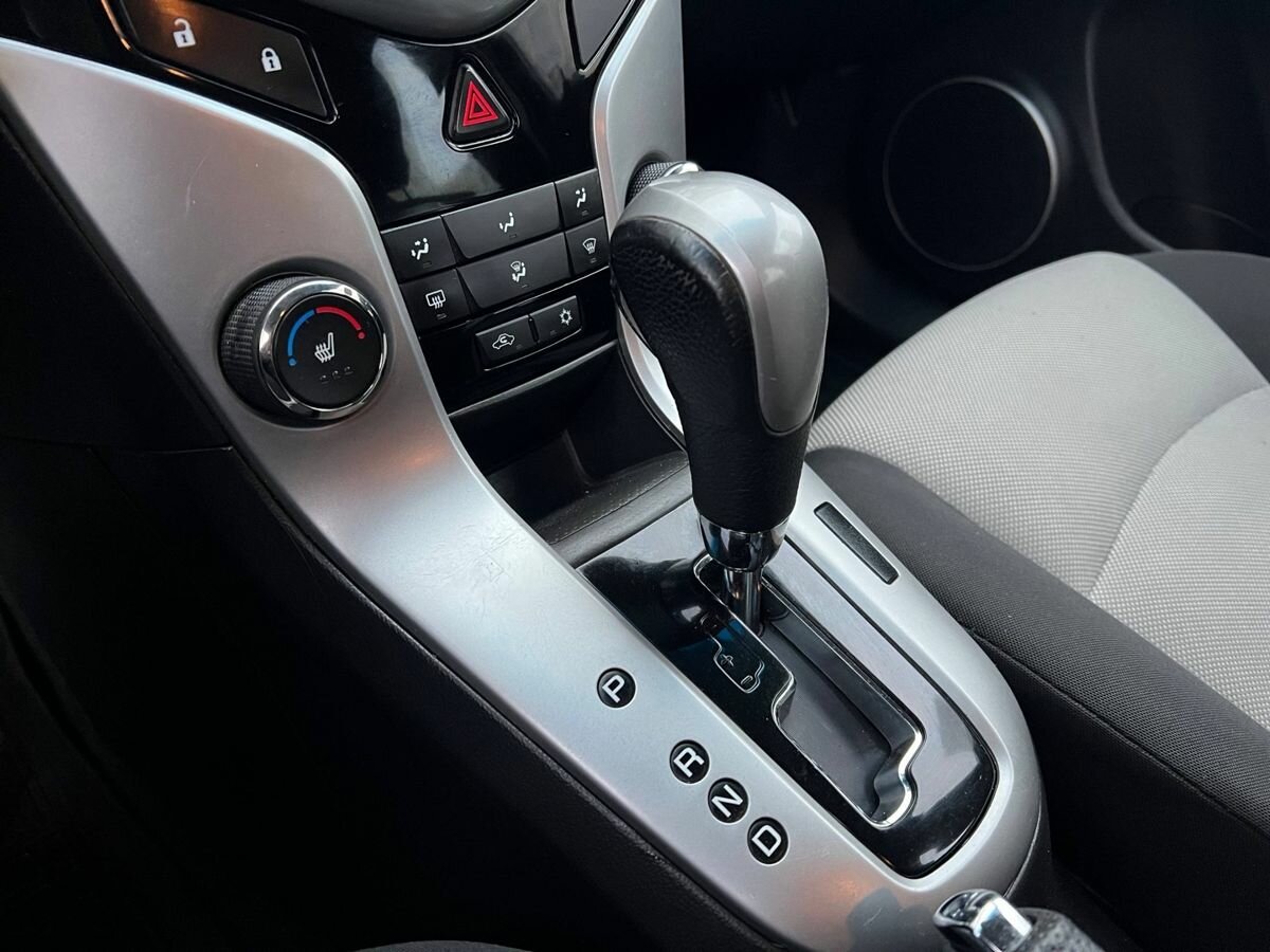 Купить Chevrolet Cruze I, 2011, 347 000 км, фото №15