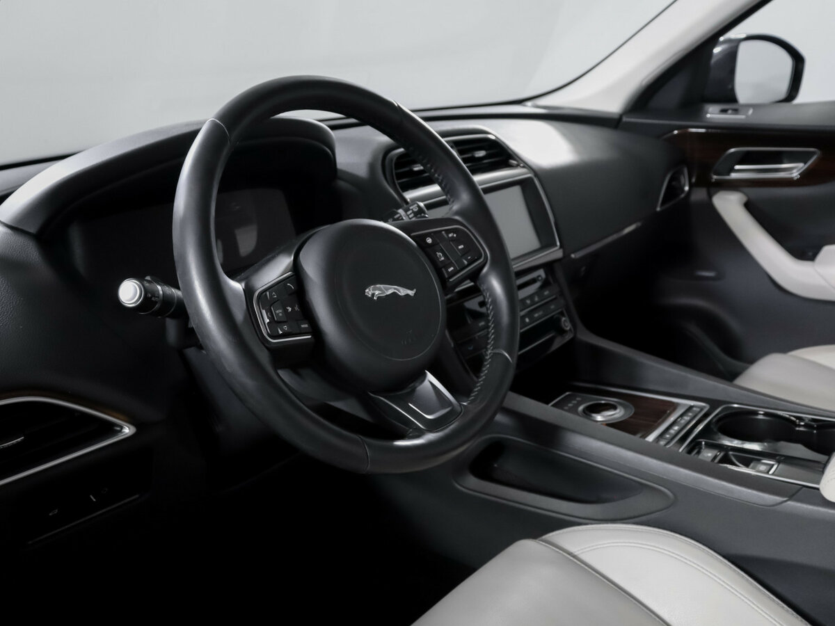 Купить Jaguar F-Pace I, 2016, 70 667 км, фото №14