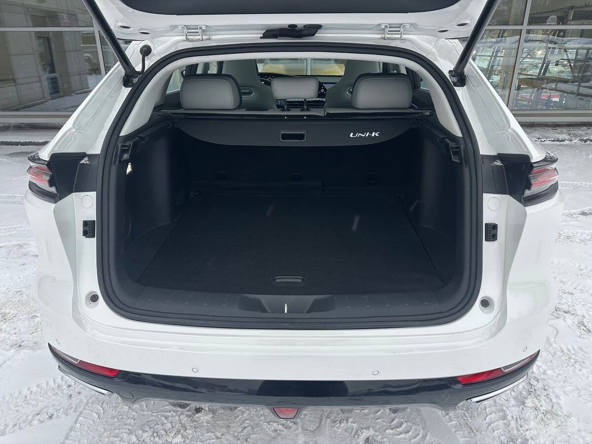 Купить Changan UNI-K iDD, 2023, 15 000 км, фото №9