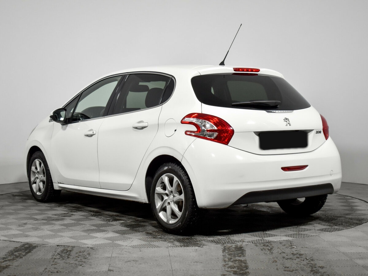 Купить Peugeot 208 I, 2013, 190 000 км, фото №7