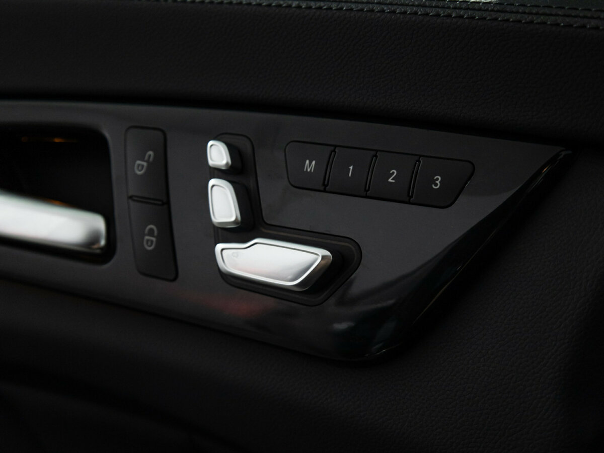 Купить Mercedes-Benz CLS 250 BlueTEC II (C218) Рестайлинг, 2016, 109 213 км, фото №18