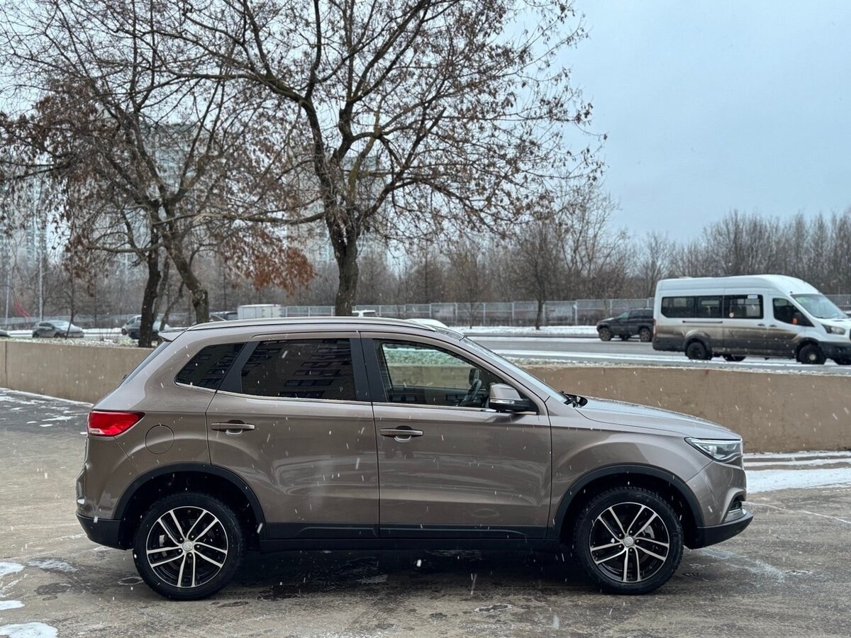 Купить FAW Besturn X40 I, 2020, 8 687 км, фото №4