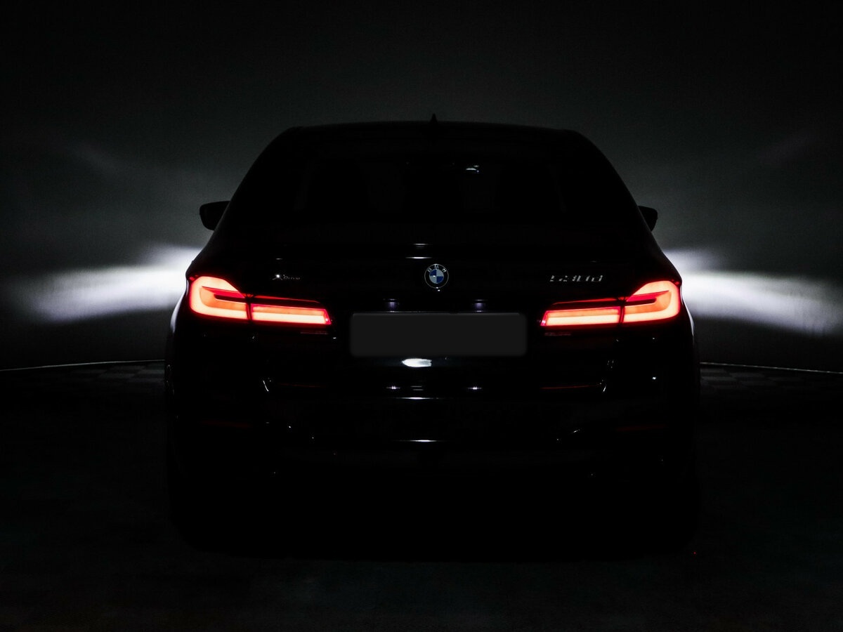 Купить BMW 5 серии 530d xDrive VII (G30/G31/G38) Рестайлинг, 2022, 61 020 км, фото №17