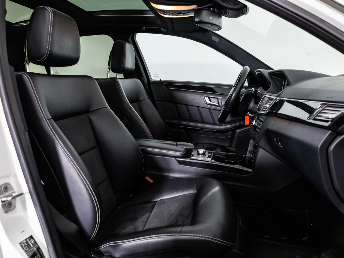 Купить Mercedes-Benz E-Класс 200 7G-Tronic IV (W212, S212, C207), 2012, 166 738 км, фото №14