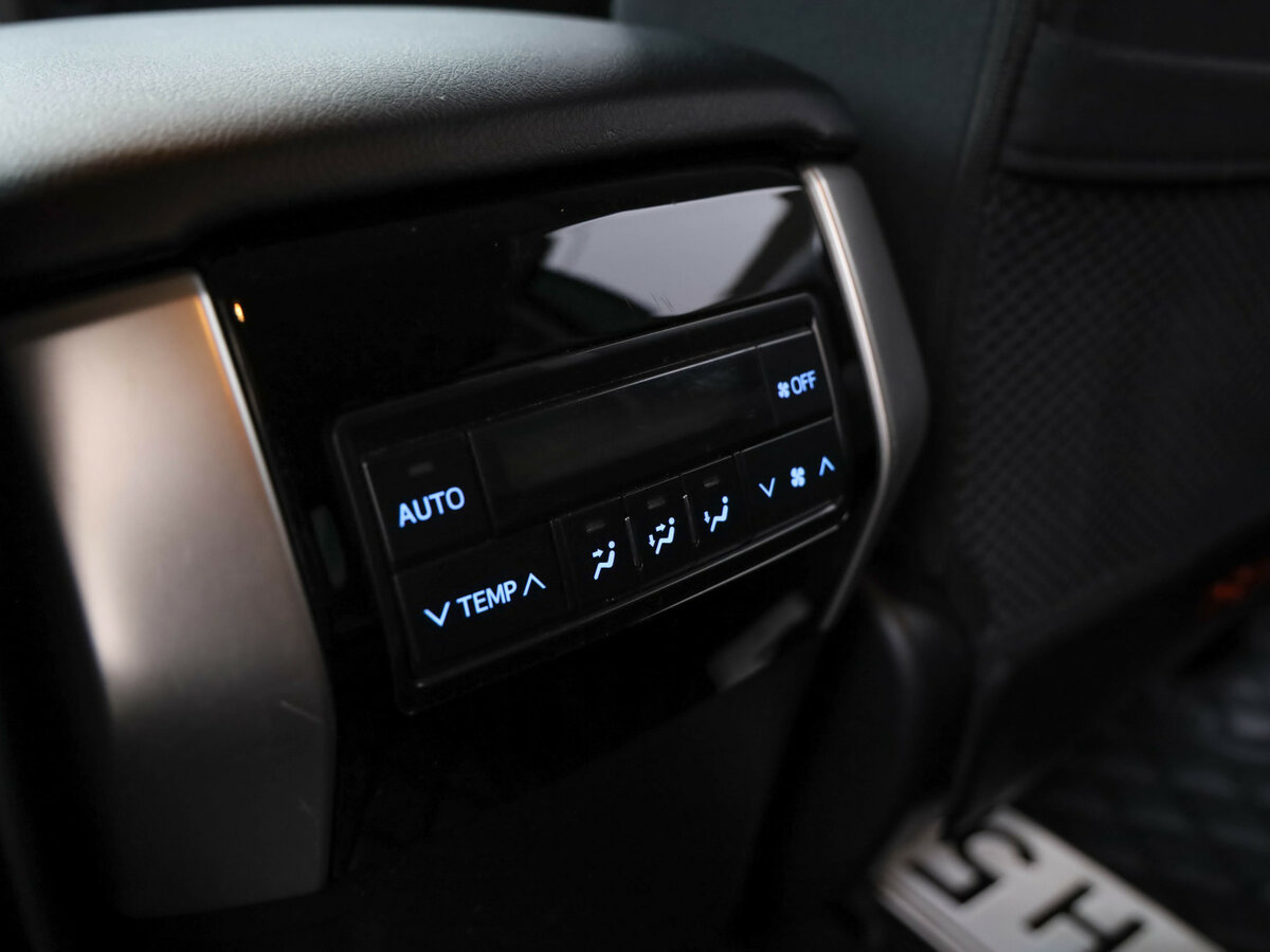 Купить Toyota Land Cruiser Prado 150 Series Рестайлинг 3, 2021, 171 200 км, фото №12