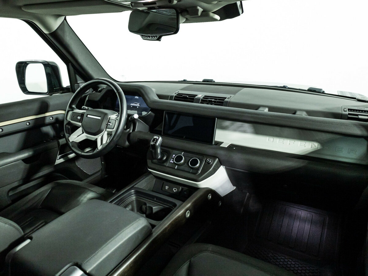 Купить Land Rover Defender 110 II, 2021, 168 998 км, фото №6