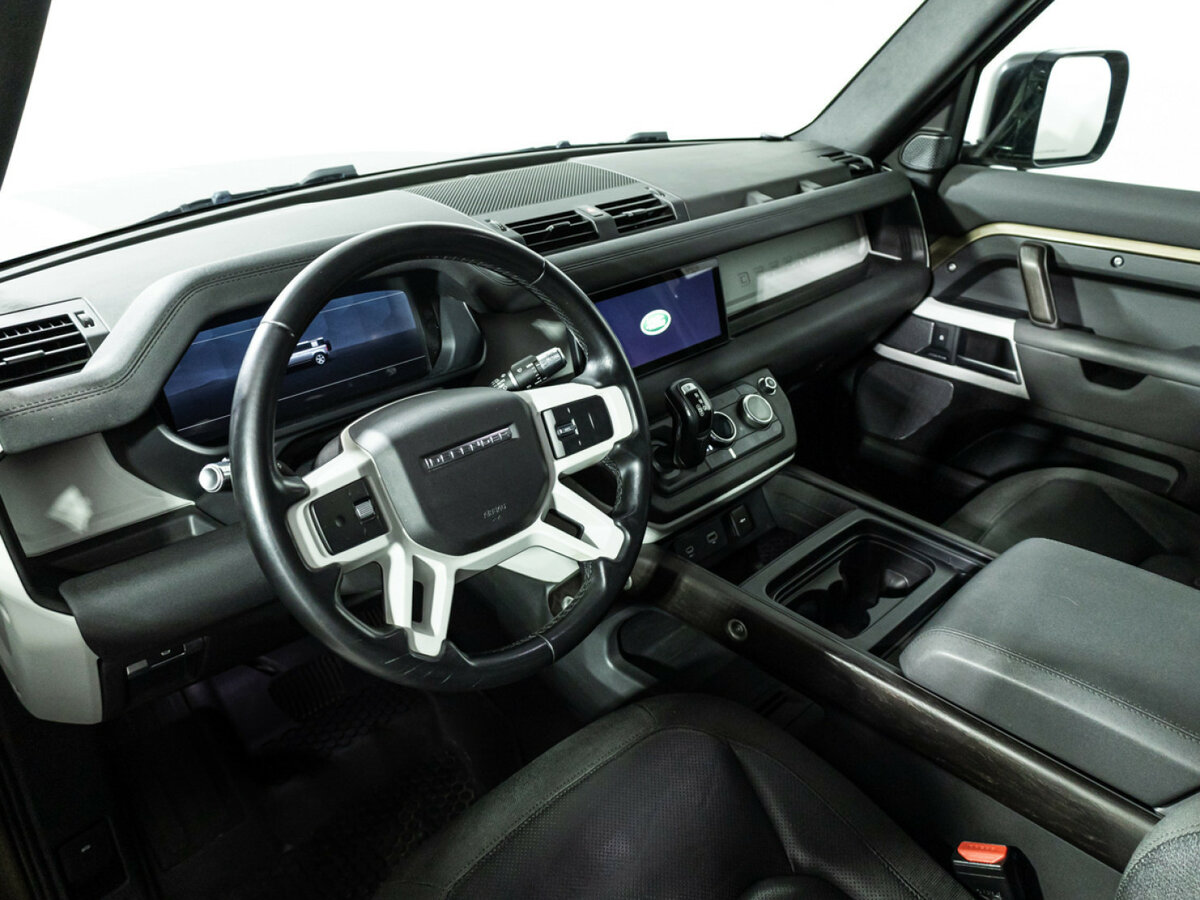 Купить Land Rover Defender 110 II, 2021, 168 998 км, фото №8