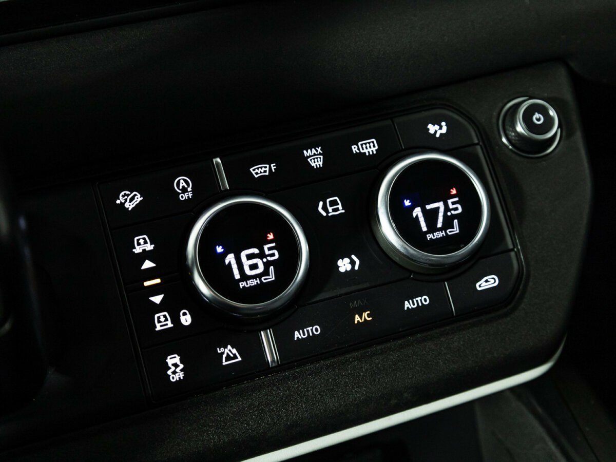 Купить Land Rover Defender 110 II, 2021, 168 998 км, фото №14