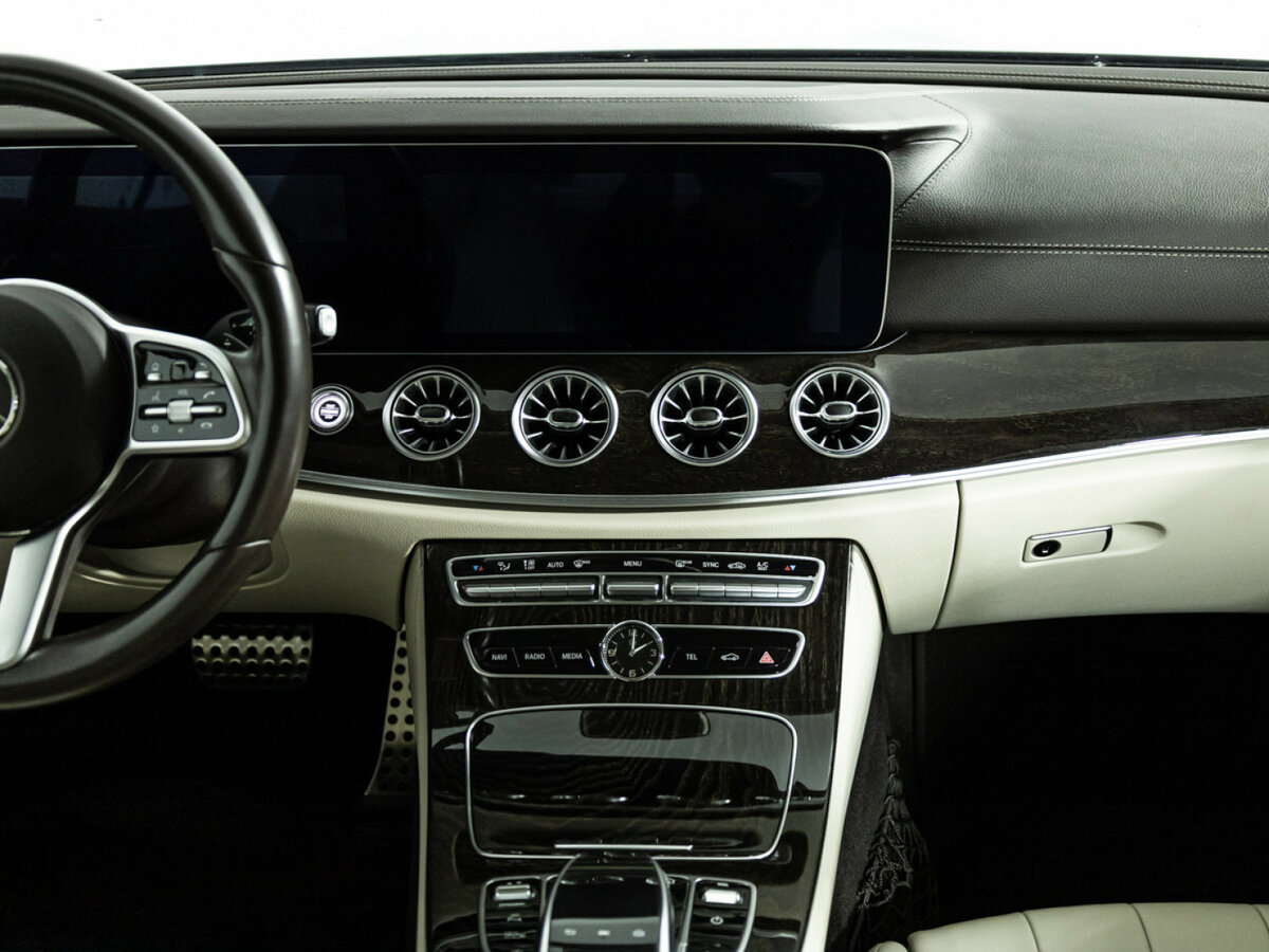 Купить Mercedes-Benz E-Класс 200 V (W213, S213, C238), 2019, 117 304 км, фото №14