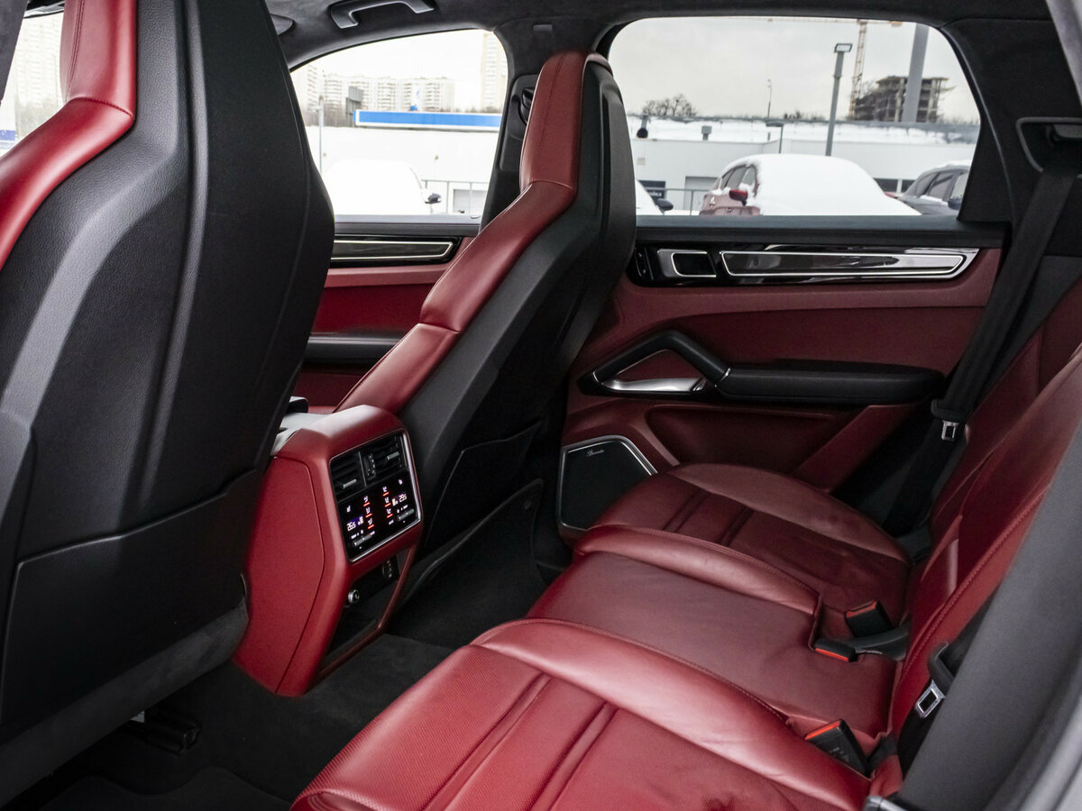 Купить Porsche Cayenne Turbo III, 2018, 76 188 км, фото №13