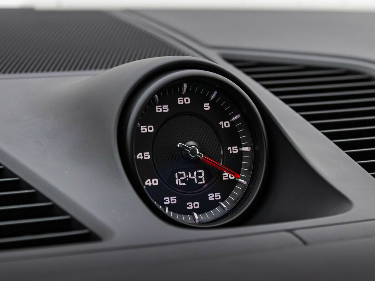 Купить Porsche Cayenne Turbo III, 2018, 76 188 км, фото №19