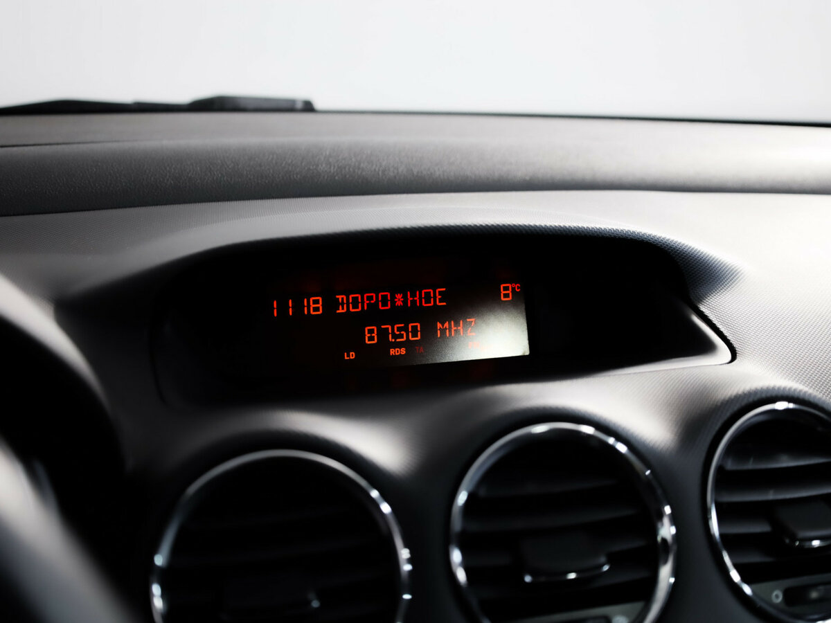 Купить Peugeot 308 I, 2008, 143 476 км, фото №12