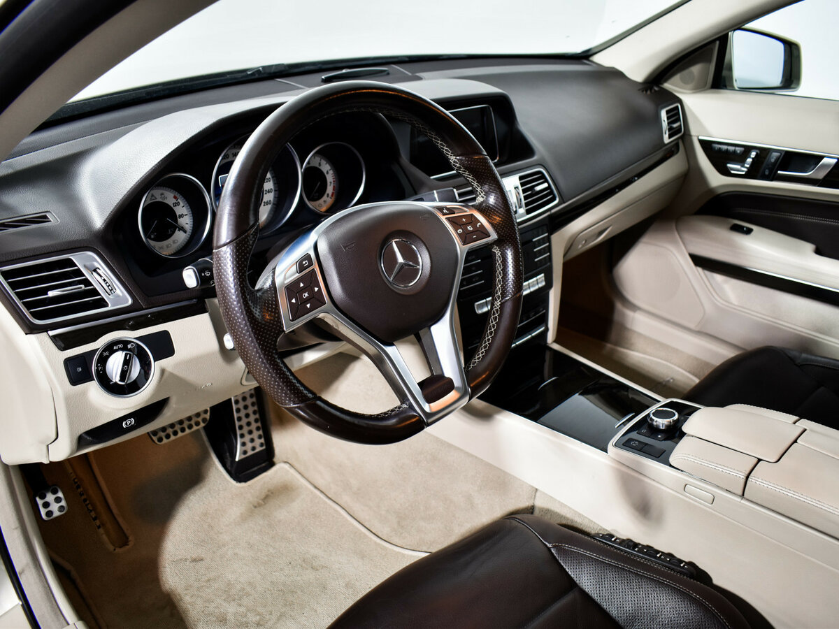 Купить Mercedes-Benz E-Класс 200 IV (W212, S212, C207) Рестайлинг, 2016, 175 811 км, фото №9