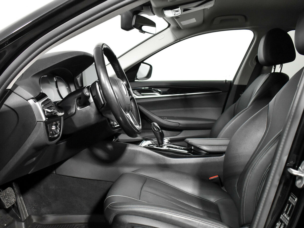 Купить BMW 5 серии 520d xDrive VII (G30/G31/G38) Рестайлинг, 2020, 143 000 км, фото №9