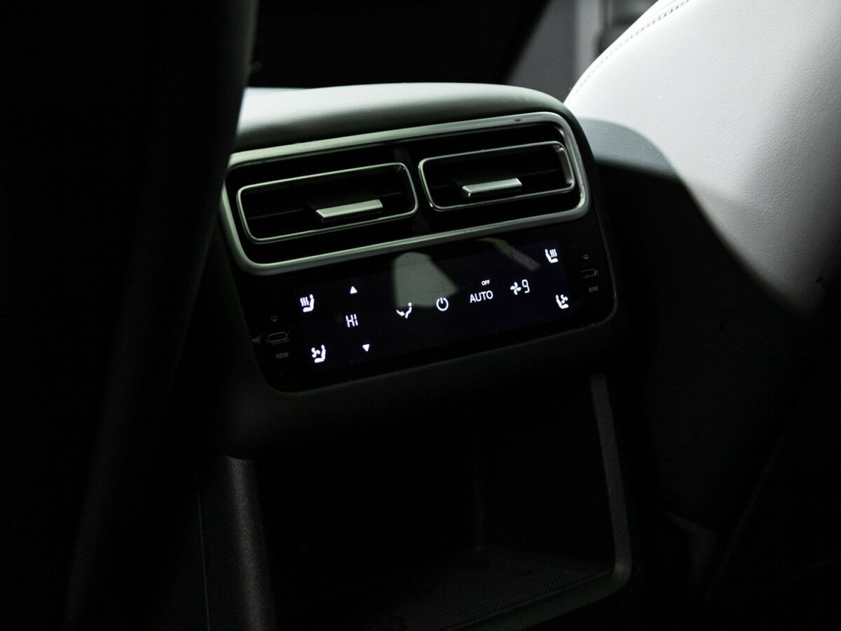 Купить Li Auto (Lixiang) L6, 2024, 13 100 км, фото №22