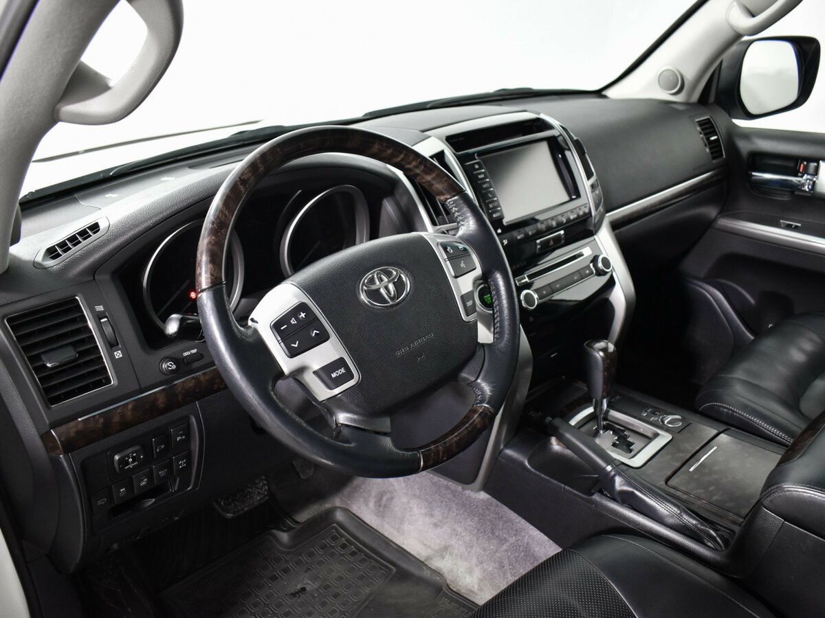 Купить Toyota Land Cruiser 200 Series Рестайлинг 1, 2013, 191 744 км, фото №7