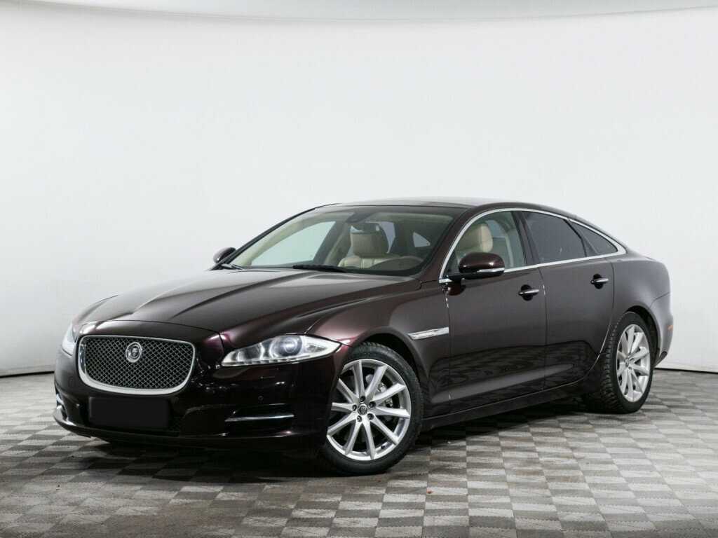 Jaguar XJ