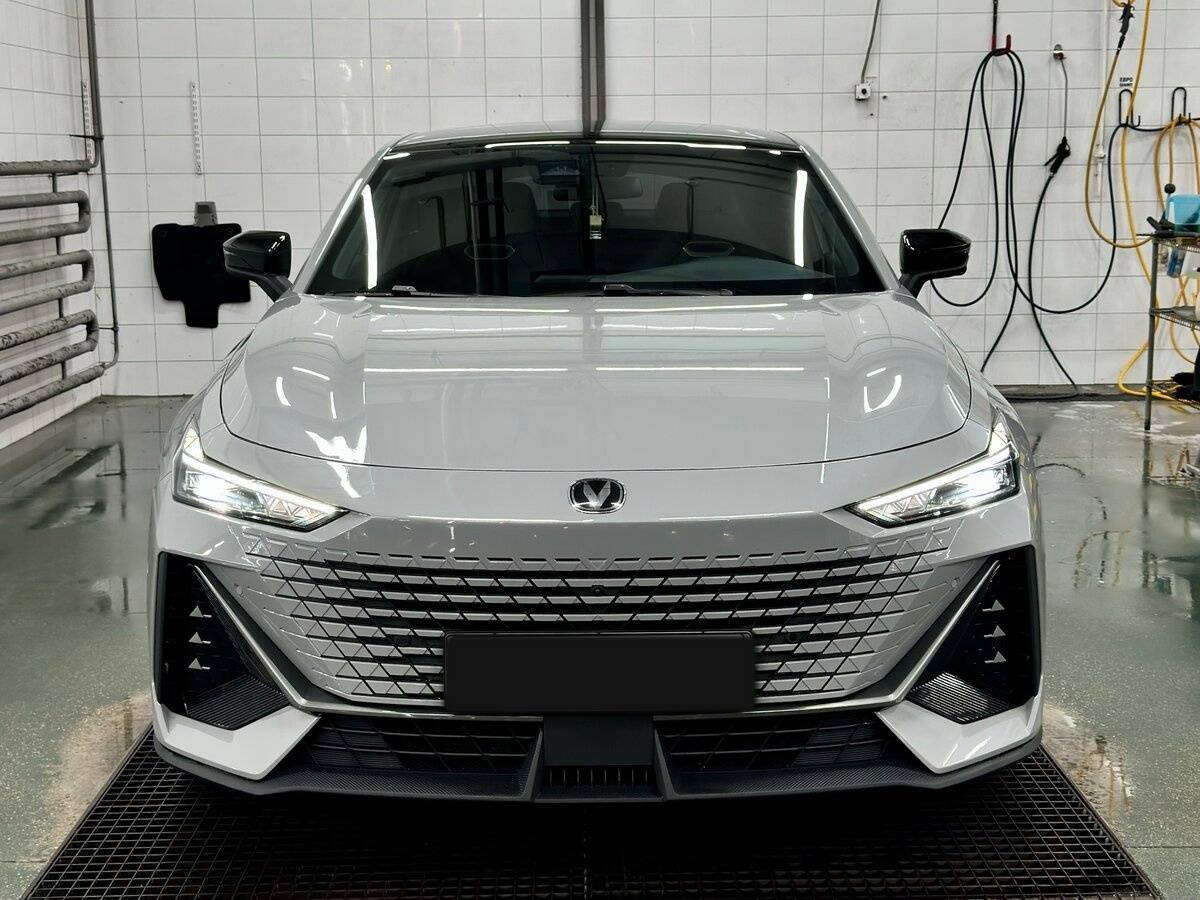 Changan UNI-V
