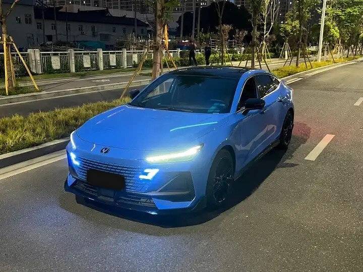 Changan UNI-V